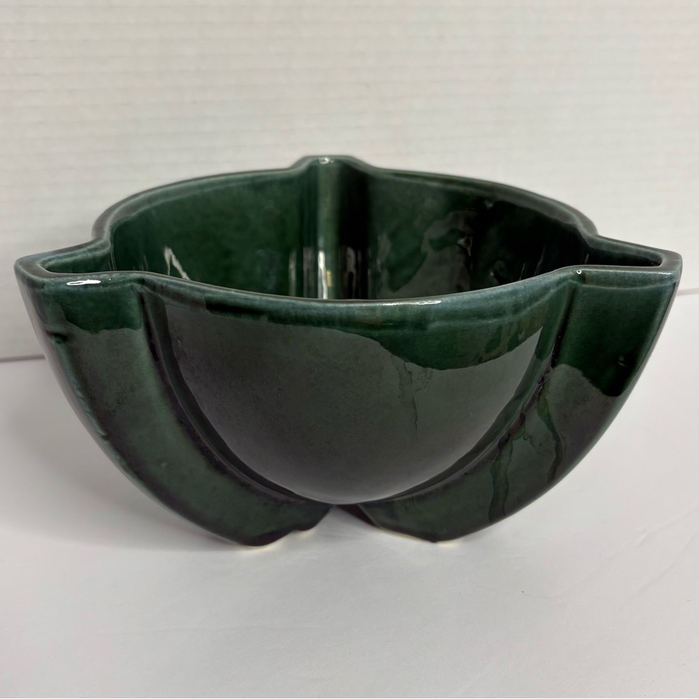 Hull Vintage Art Deco Dark Green Ceramic Bowl